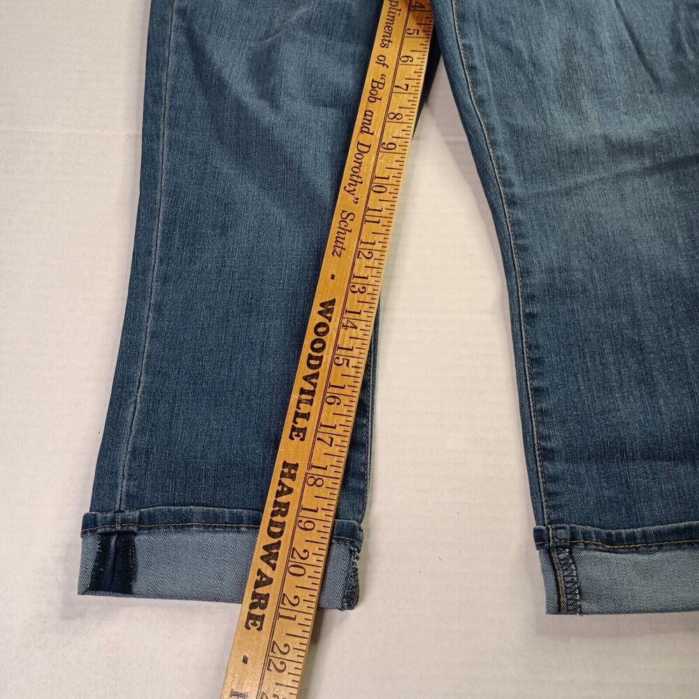 Signature by Levi Strauss Mid Rise Capri Women’s 4 W27 Cuff Ankle Denim Jeans - Picture 2 of 8